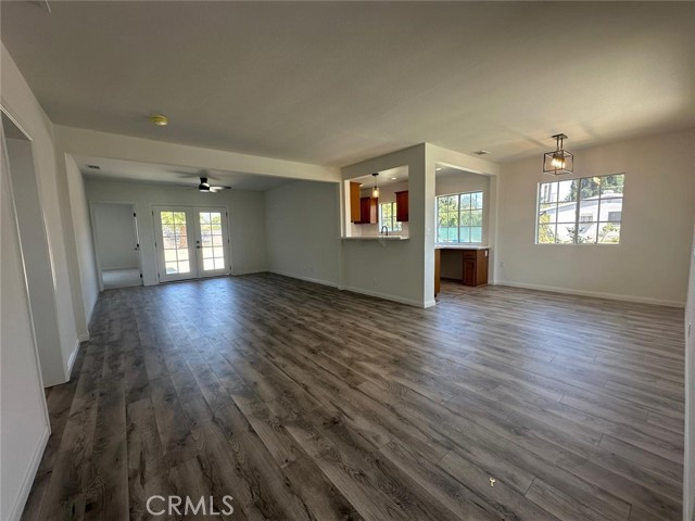 Detail Gallery Image 5 of 13 For 1025 Bonnie Brae, Pomona,  CA 91767 - 3 Beds | 2 Baths