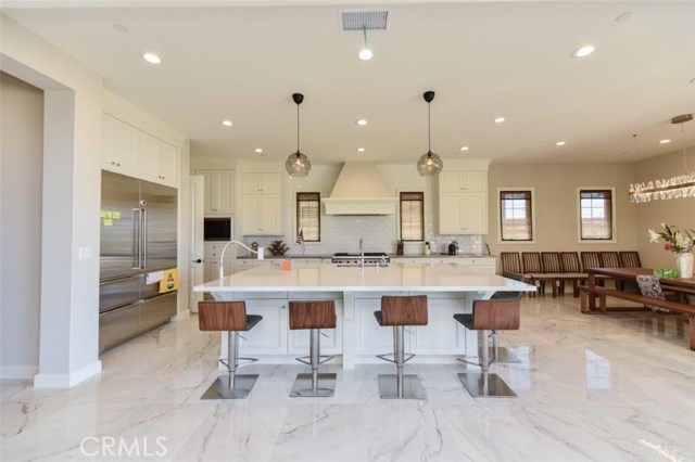 Detail Gallery Image 10 of 43 For 222 Clear Falls, Irvine,  CA 92602 - 5 Beds | 5/1 Baths