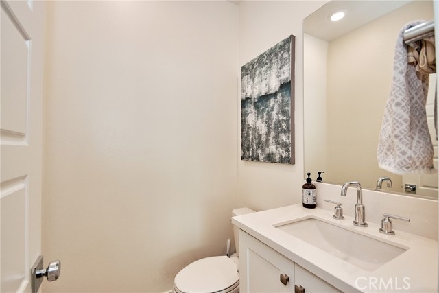 Detail Gallery Image 23 of 54 For 249 Carmona, Lake Forest,  CA 92630 - 2 Beds | 2/1 Baths