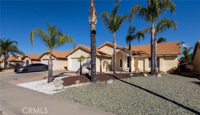 Detail Gallery Image 25 of 28 For 2740 Banyan Tree Ln, Hemet,  CA 92545 - 3 Beds | 2 Baths