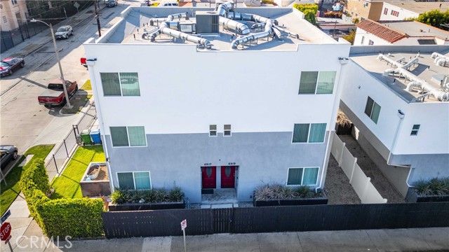 Detail Gallery Image 35 of 37 For 6919 S Menlo Ave, Los Angeles,  CA 90044 - 4 Beds | 4/1 Baths