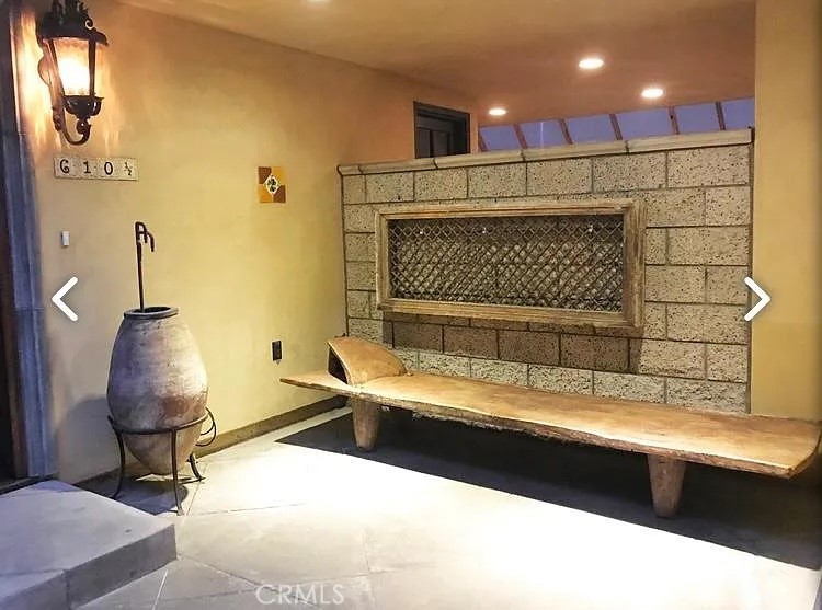 https://media.crmls.org/medias/1154668f-1c03-4ecf-b4ab-b6012baf898a.jpg?preset=X-Large