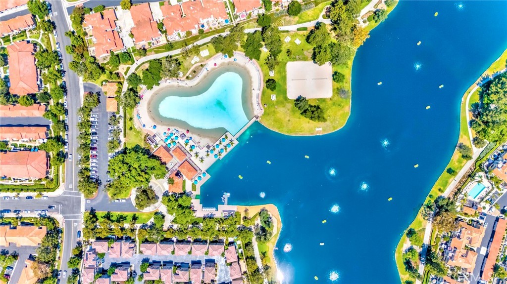 1154bb1c 6acc 48b8 9d32 2e5a6d2c45cb