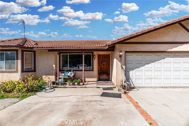 Detail Gallery Image 5 of 44 For 35824 Avenue G St, Yucaipa,  CA 92399 - 4 Beds | 2 Baths