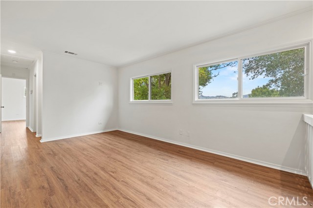 Detail Gallery Image 6 of 39 For 65 Grace Terrace, Pasadena,  CA 91105 - 3 Beds | 2 Baths