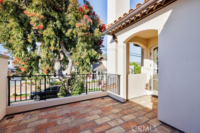 Detail Gallery Image 21 of 25 For 235 Poinsettia, Corona Del Mar,  CA 92625 - 4 Beds | 3/1 Baths