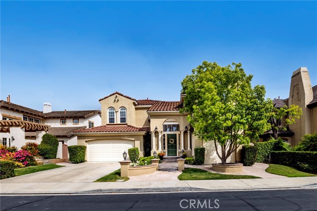 10 Spring Grove, Irvine CA: https://media.crmls.org/medias/11569e78-fb5a-41a4-bc28-19e49dff48c1.jpg