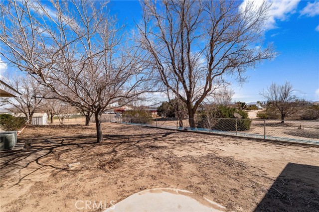 Detail Gallery Image 35 of 61 For 9925 Balsam, Hesperia,  CA 92345 - 3 Beds | 3 Baths