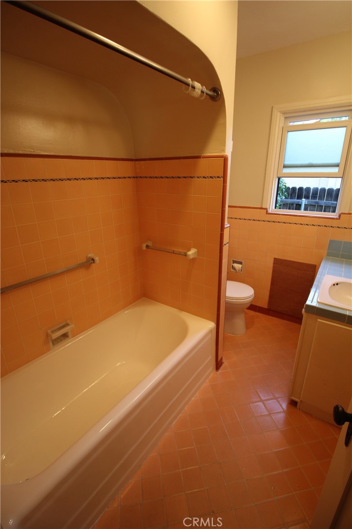 MLS #IV25166166 img 3