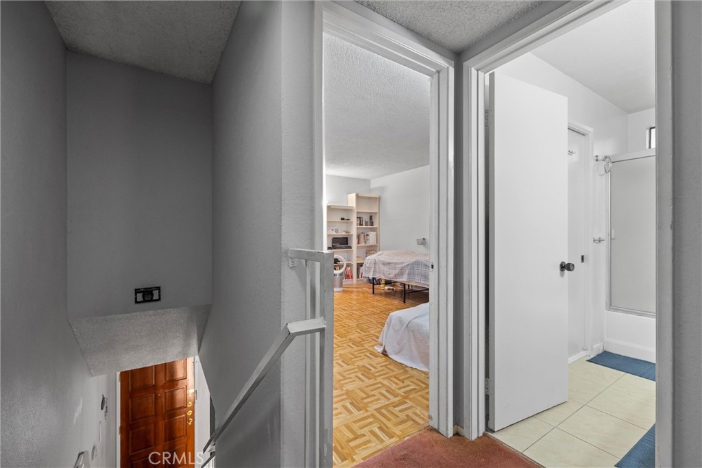 MLS #OC25228482 image #13