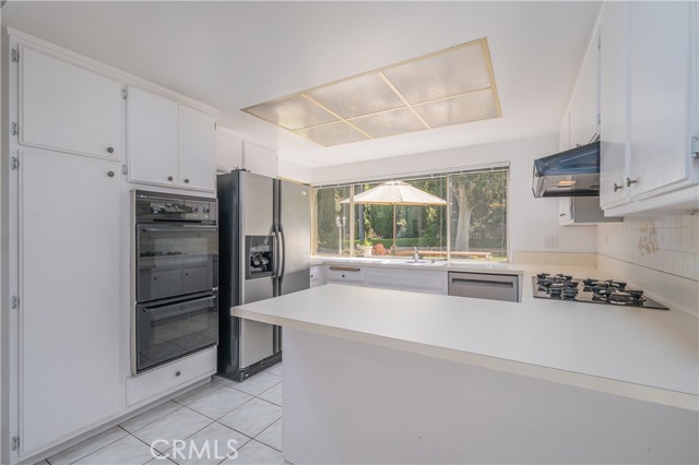 Detail Gallery Image 17 of 52 For 6050 Altmark Ave, Whittier,  CA 90601 - 4 Beds | 3 Baths