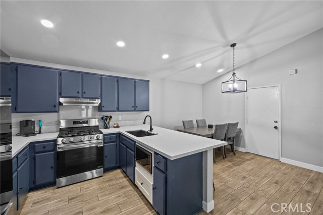 Detail Gallery Image 5 of 37 For 1720 Express Circle, Colton,  CA 92324 - 3 Beds | 2 Baths