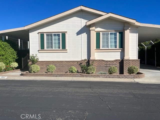 14851 Jeffrey Road, Irvine CA: https://media.crmls.org/medias/115e5d1e-521c-4654-b7e8-05363bdf6c2d.jpg