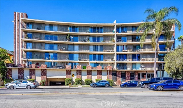 Detail Gallery Image 23 of 29 For 2260 N Cahuenga Boulevard #502,  Los Angeles,  CA 90068 - 2 Beds | 2 Baths