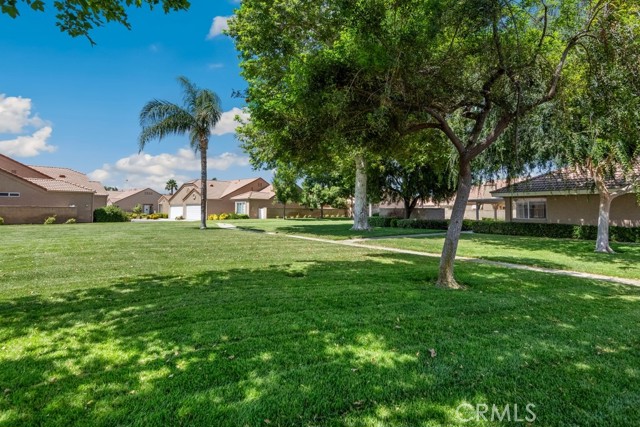 930 Countryside Street, Hemet CA: https://media.crmls.org/medias/115f29a6-9c75-45bf-985e-dc676b1bb133.jpg