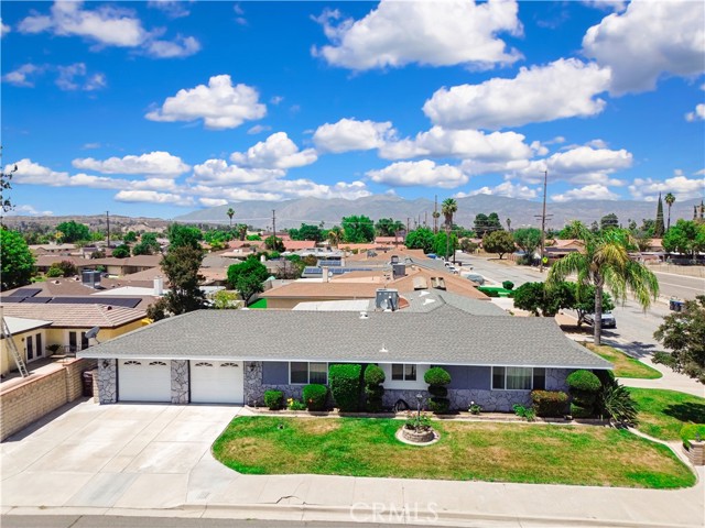 26363 Hemet Street, Hemet CA: https://media.crmls.org/medias/115fadc2-335d-48dd-84d7-1f611e3cae8a.jpg