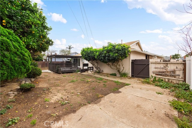Detail Gallery Image 30 of 32 For 3102 Warren Ln, Costa Mesa,  CA 92626 - 3 Beds | 2 Baths