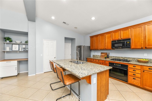 Detail Gallery Image 9 of 56 For 28877 Morningside Ln, Menifee,  CA 92584 - 3 Beds | 2 Baths