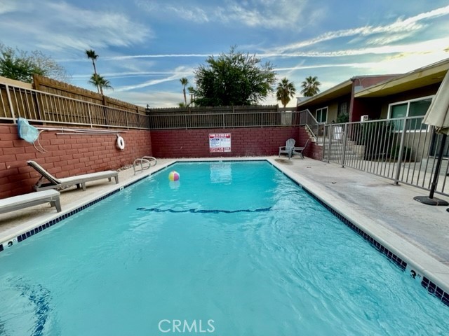 68460 Kings Road, Cathedral City CA: https://media.crmls.org/medias/116143f3-dbd7-4117-974c-a68ba042a933.jpg