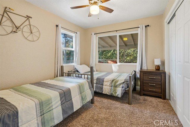 50740 Chu Ranch Road, Oakhurst CA: https://media.crmls.org/medias/1161b7db-fc45-410a-b571-127be792eed9.jpg