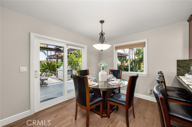 2465 Via Oeste Drive, Fallbrook CA: https://media.crmls.org/medias/11628e8e-e441-4340-aa93-41fdb9a6efac.jpg