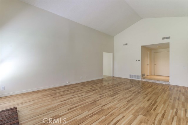 Image 16 of 47 For 2510 Alona Street