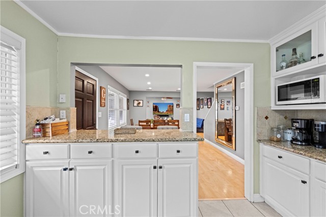 Detail Gallery Image 6 of 45 For 13003 El Moro Ave, La Mirada,  CA 90638 - 4 Beds | 2 Baths