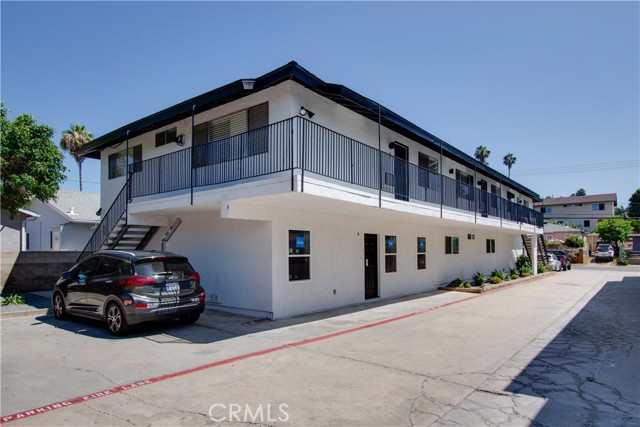 Detail Gallery Image 2 of 19 For 226 N Citrus Ave #C,  Vista,  CA 92084 - 2 Beds | 1 Baths