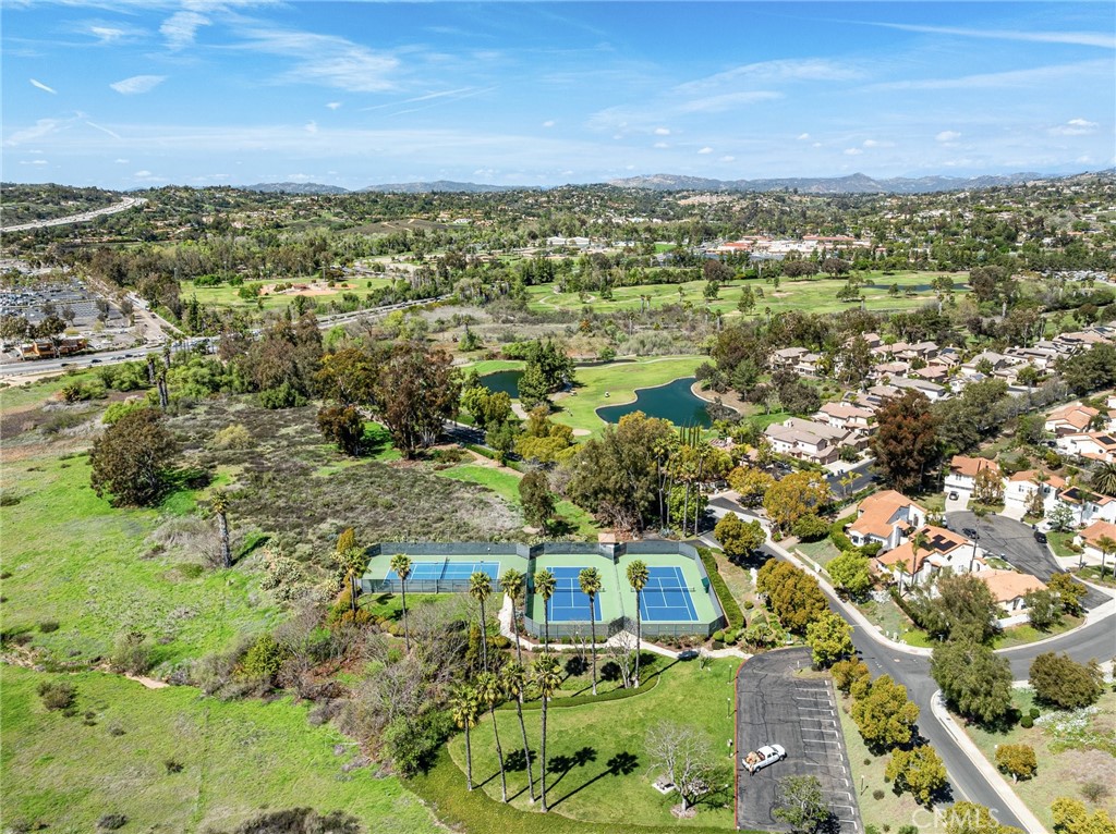 MLS #WS25241279 image #52