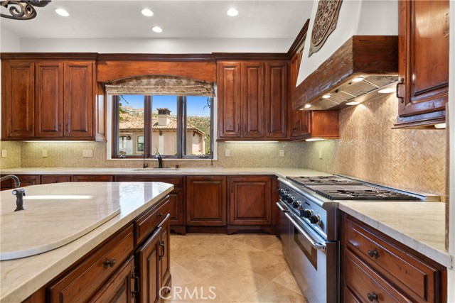 4 Le Conte, Laguna Niguel CA: https://media.crmls.org/medias/116617e6-c121-424a-9247-70b0574eb1b5.jpg