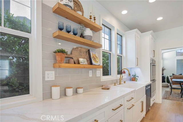 231 Knoll Ridge Road, Simi Valley CA: https://media.crmls.org/medias/11662519-8275-4e7e-ac13-ebea9446ba58.jpg
