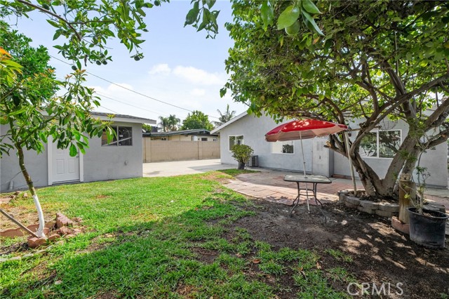 8627 Vicki Drive, Whittier CA: https://media.crmls.org/medias/116710d2-ad08-4d64-a359-b56fa926066d.jpg