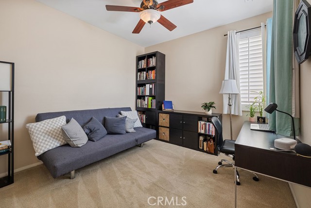 24136 Willowbrooke Court, Valencia CA: https://media.crmls.org/medias/11675e57-03fc-4458-8e25-fef1ff06d2ad.jpg