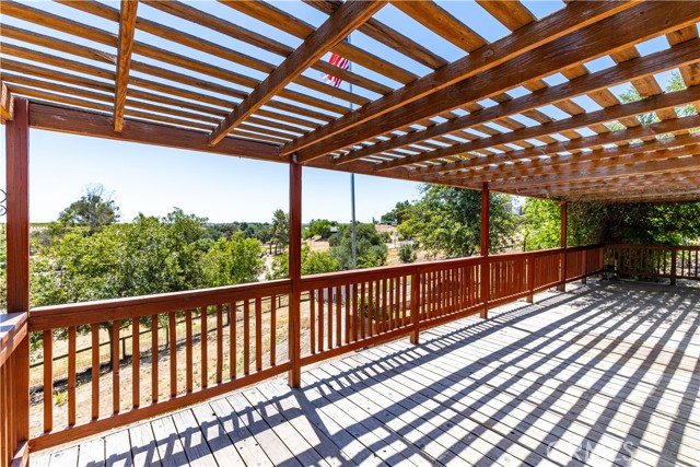 5825 Deer Creek Way, Paso Robles CA: https://media.crmls.org/medias/11685e28-0ff3-413a-ab26-89d86828836a.jpg