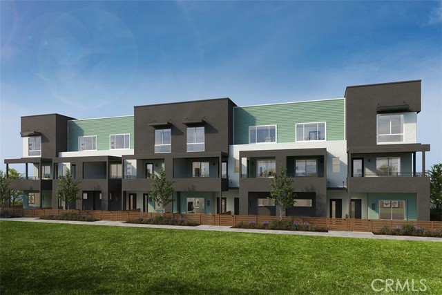 Detail Gallery Image 2 of 2 For 148 Balsawood, Tustin,  CA 92780 - 3 Beds | 3 Baths