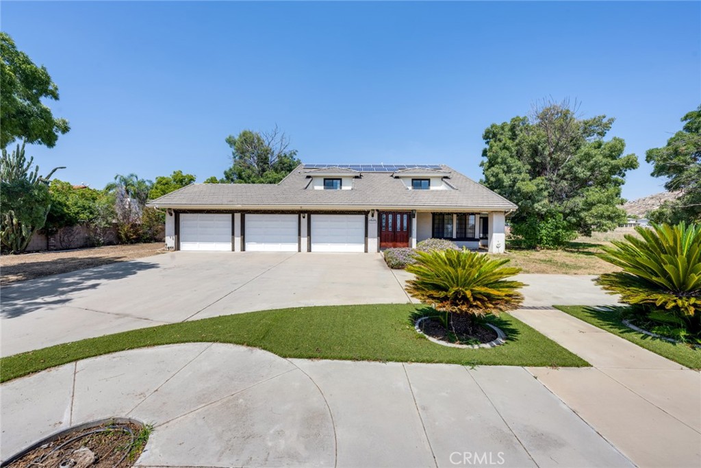 27080 Vinewood Place, Moreno Valley, CA 92555