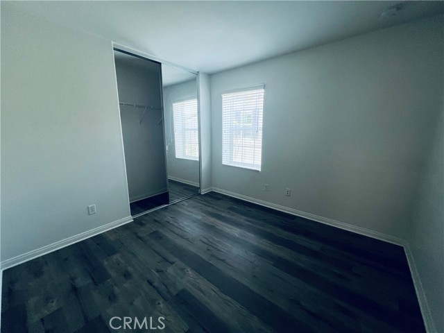 Detail Gallery Image 14 of 22 For 2061 E Sentinel Privado, Ontario,  CA 91764 - 4 Beds | 2/1 Baths