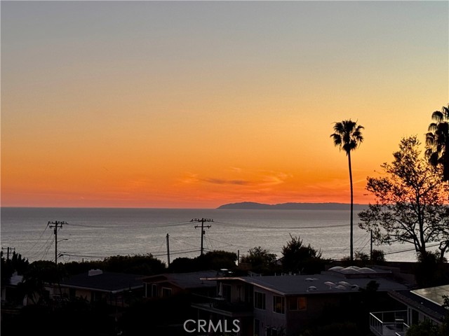 Detail Gallery Image 20 of 20 For 2155 Temple Hills, Laguna Beach,  CA 92651 - 5 Beds | 6/1 Baths