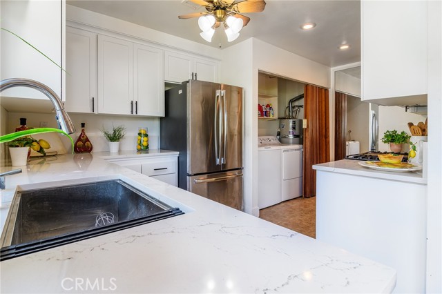 Detail Gallery Image 12 of 53 For 11473 Miscou Way, Cypress,  CA 90630 - 3 Beds | 2/1 Baths