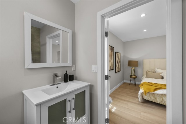 Detail Gallery Image 26 of 41 For 6820 Jellico Ave, Van Nuys,  CA 91406 - 3 Beds | 2 Baths