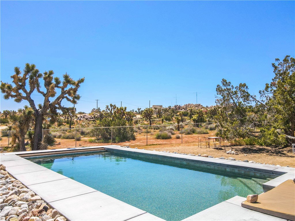 57497 Hillcrest Drive, Yucca Valley, CA 92284