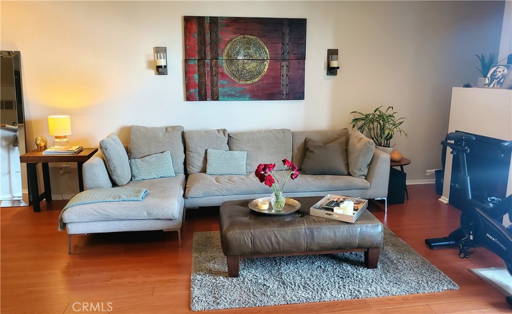 MLS #SR25153883 img 2