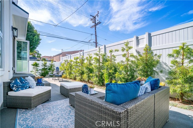 3202 Green Lane, Redondo Beach CA: https://media.crmls.org/medias/116cf92c-cc46-469a-8b77-b515fb635bd2.jpg