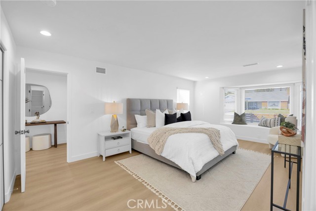 Image 25 of 60 For 21032 Shepherd