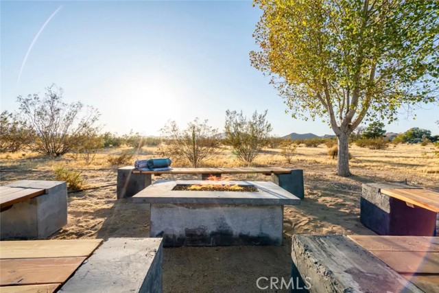 Detail Gallery Image 33 of 37 For 64153 Sun Mesa Rd, Joshua Tree,  CA 92252 - 2 Beds | 2 Baths