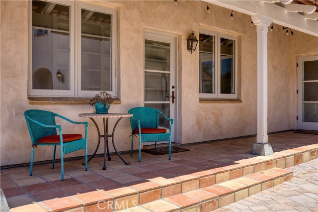 1220 Bassi Drive, San Luis Obispo CA: https://media.crmls.org/medias/116dcab9-4f1e-44cc-830e-a79669231d12.jpg