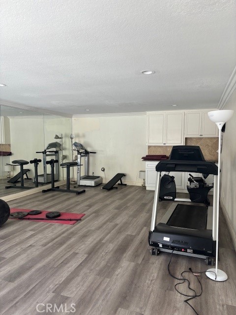 Detail Gallery Image 14 of 17 For 7035 Woodley #113,  Van Nuys,  CA 91406 - 2 Beds | 2 Baths