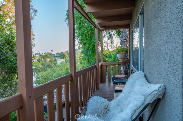 Detail Gallery Image 17 of 24 For 3132 Chadwick Dr, Los Angeles,  CA 90032 - 3 Beds | 2 Baths