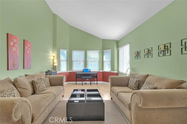 Image 7 of 65 For 5 Navajo Trail Lane