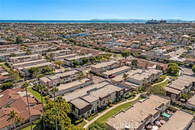 Detail Gallery Image 32 of 36 For 9745 Port Royal Cir, Huntington Beach,  CA 92646 - 2 Beds | 1/1 Baths